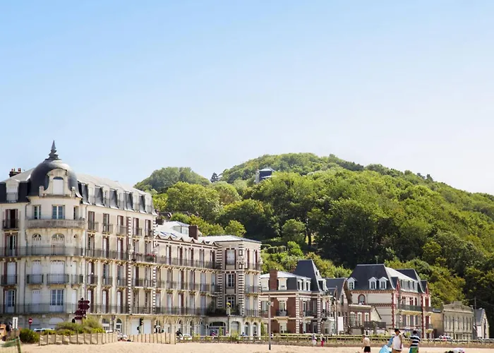 Maison Familiale Au Calme, Proche Commerces - 8 Pers. - Fr-1-788-110 Merville-Franceville-Plage